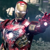 Marvel Iron Man Battle Damaged Mark VII Sixth Scale Figure by Hot