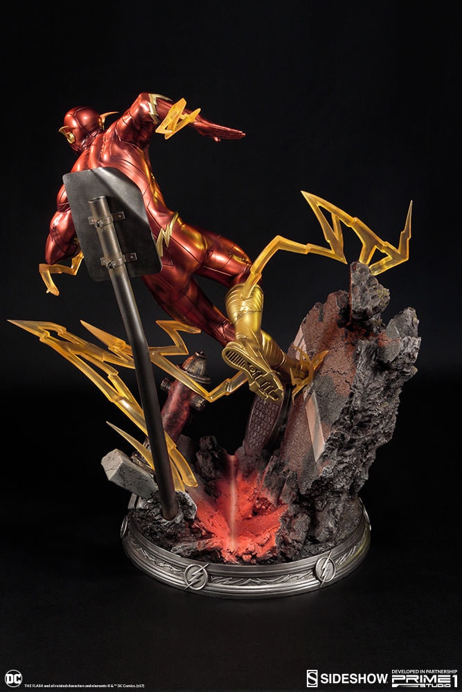 DC Comics The Flash Statue by Sideshow Collectibles | Sideshow