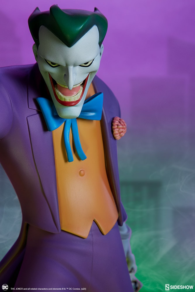 DC Comics The Joker Statue by Sideshow Collectibles | Sideshow