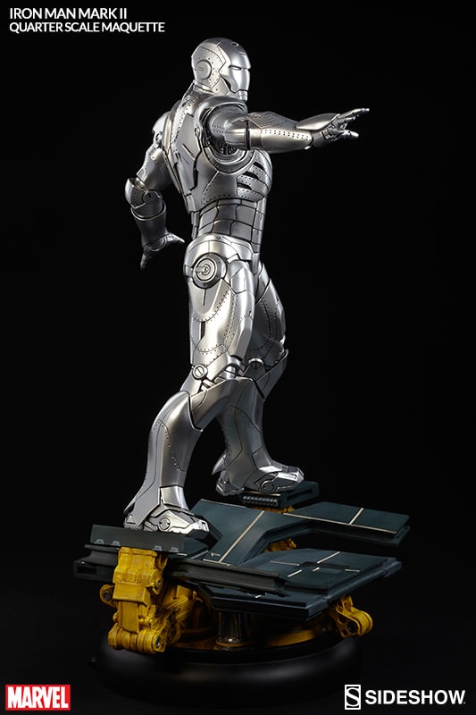 Marvel Iron Man Mark II Quarter Scale Maquette by Sideshow C