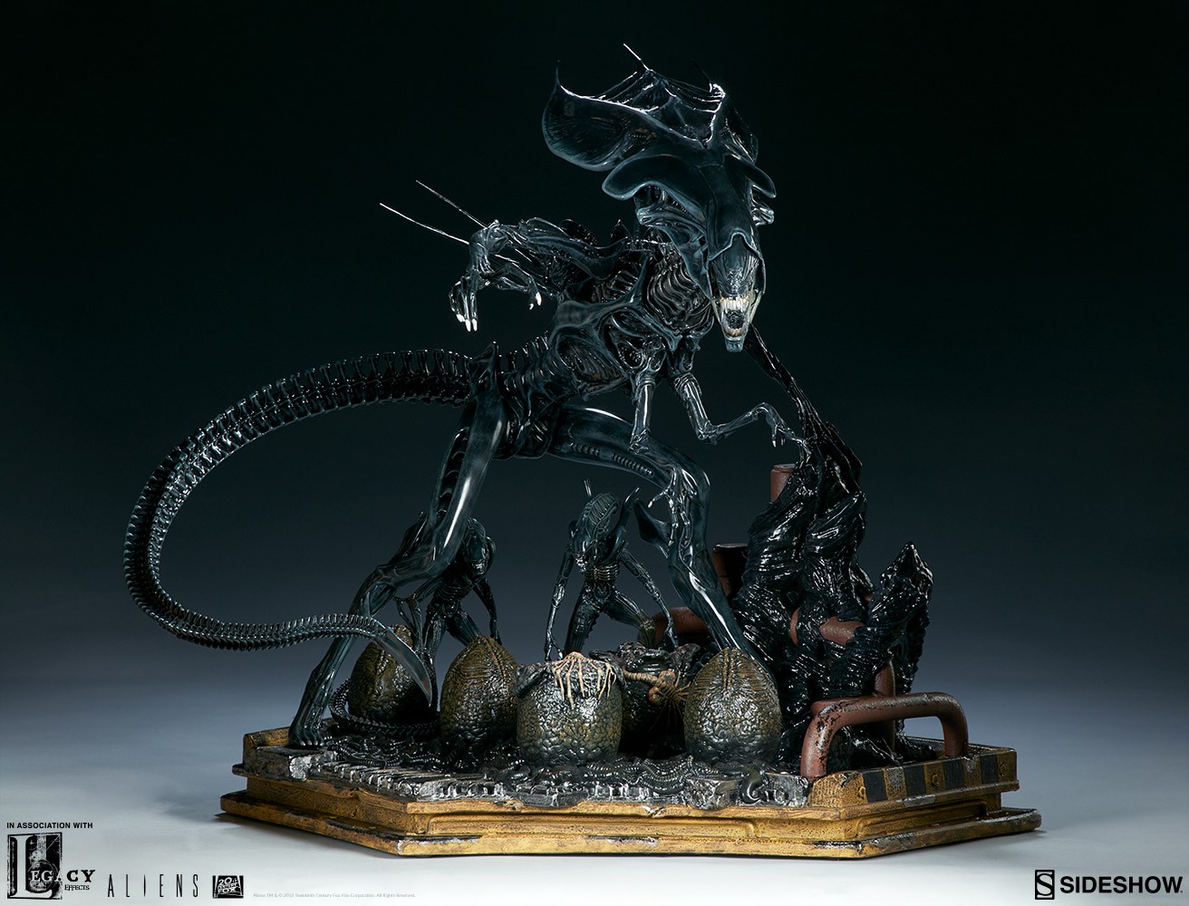 Aliens Alien Queen Maquette by Sideshow Collectibles | Sideshow 