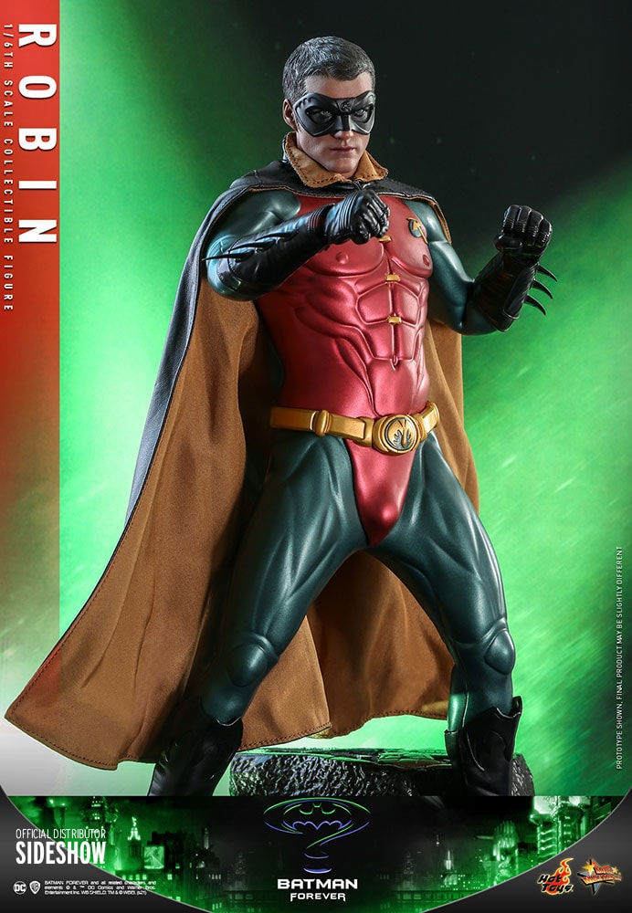 Robin Sixth Scale Collectible Figure by Hot Toys