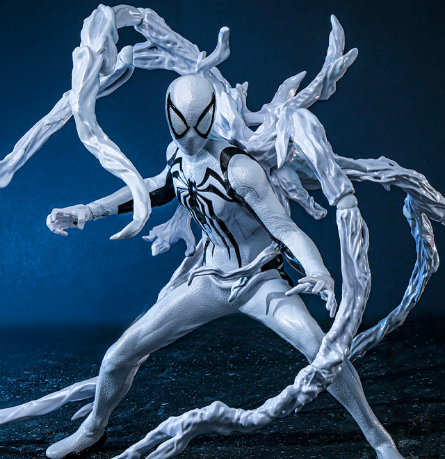 Peter Parker (Anti-Venom Suit)