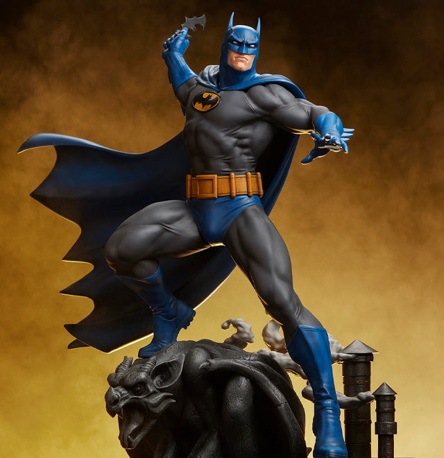 Batman (Retro Edition) Sixth Scale Maquette