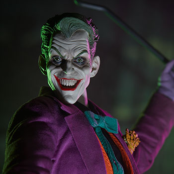 The Joker Premium Format Figure | Sideshow Collectibles