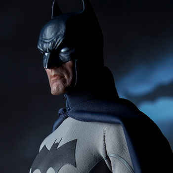 Traditional Batman 1/6 Scale Figure | Sideshow Collectibles