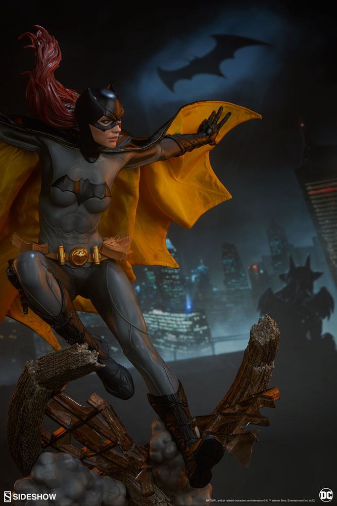 DC Comics Batgirl Premium Format(TM) Figure by Sideshow | Sideshow ...