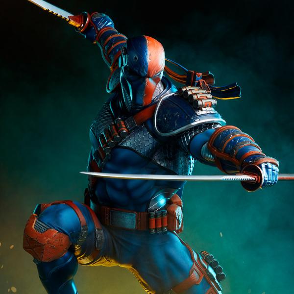 DEATHSTROKE Premium Format Figure by Sideshow Collectibles