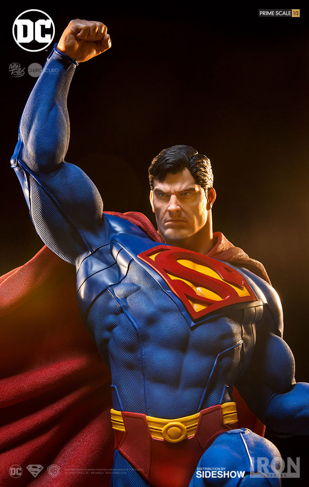 superman 1978 deluxe statue by iron studios