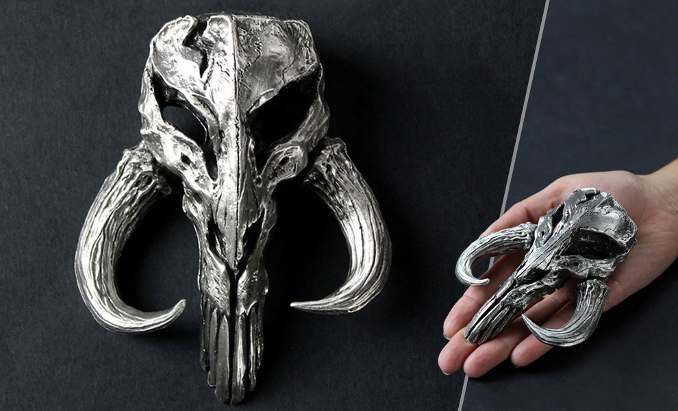 mandalorian skull mini sculpture