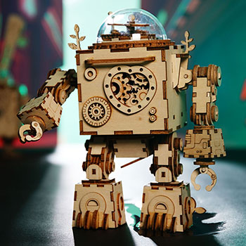 Orpheus Robot - The Saddest Music Machine Got it as a gift and