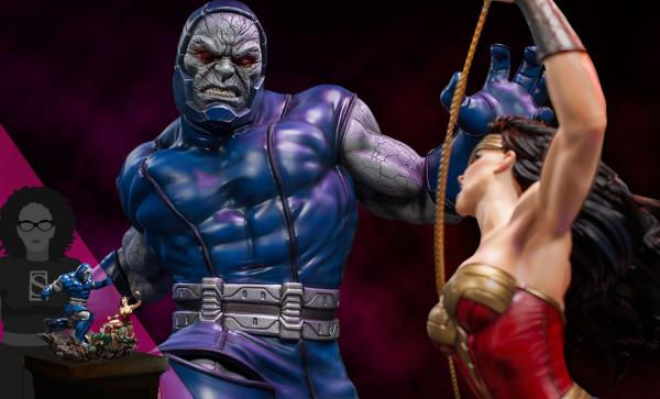 Wonder Woman Vs Darkseid Sixth Scale Diorama by Iron Studios