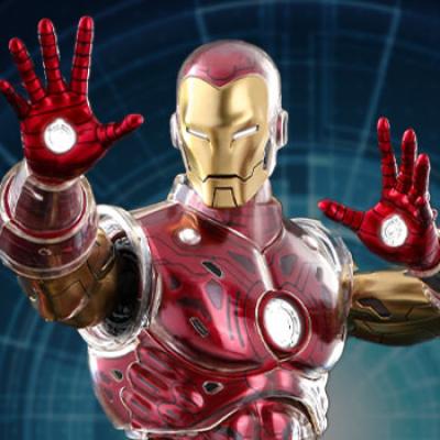 Iron Man (Deluxe) Sixth Scale Figure by Hot Toys