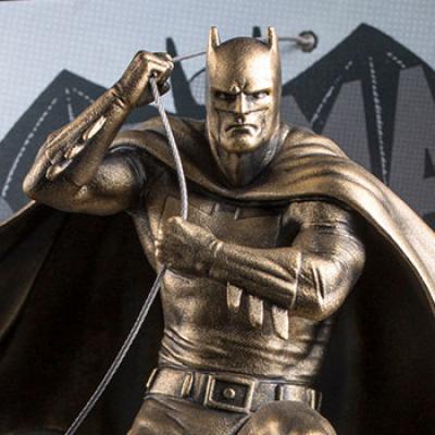 Batman #1 (Gilt) Limited Edition Figurine (Royal