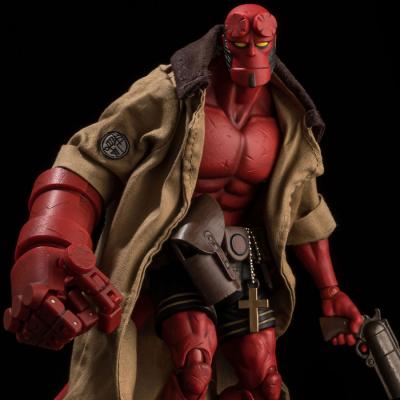  Hellboy Action Figure